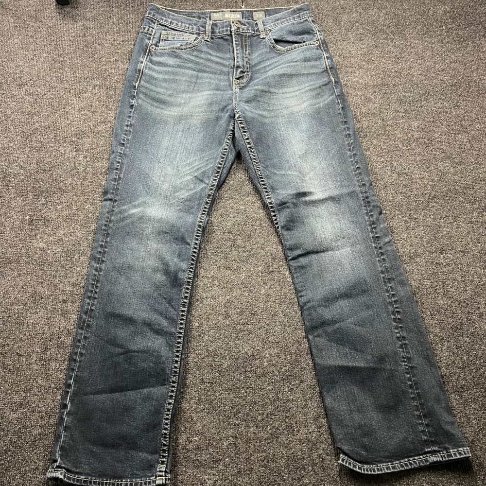 BKE Tyler Straight Leg Jeans Mens 33R Blue Medium Wash Denim Contrast Stitch